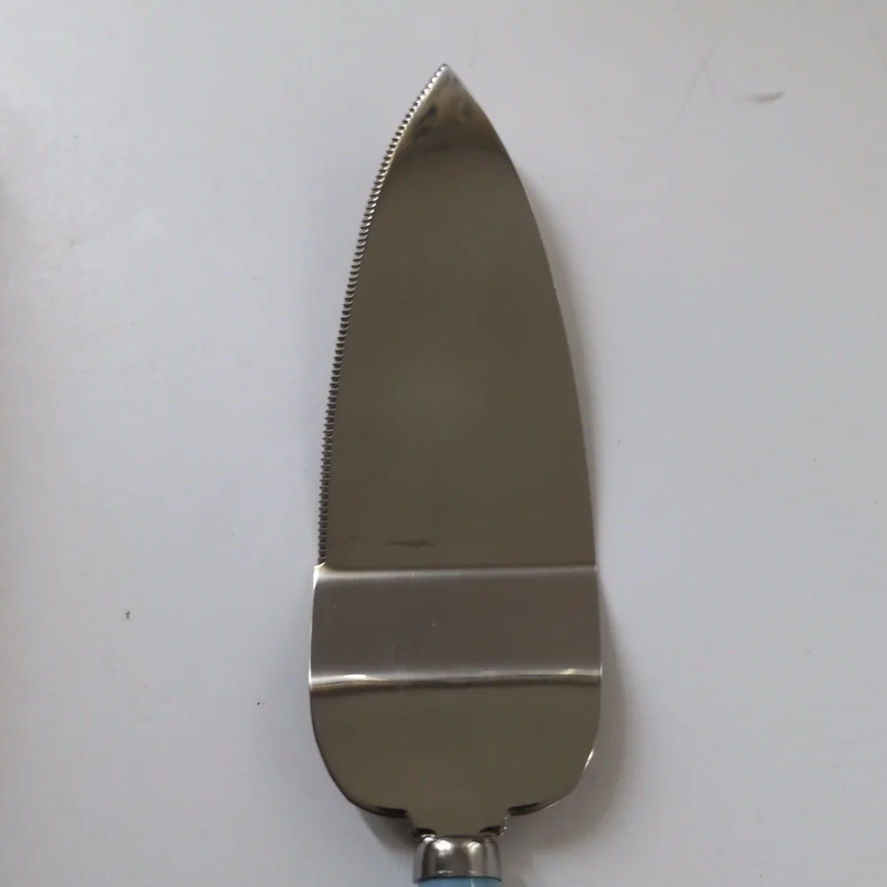 Avon Hummingbird Cake Server